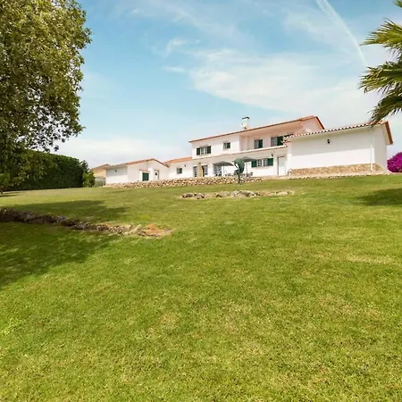 Villa In Ribamar - Lissabon Region 42000 *